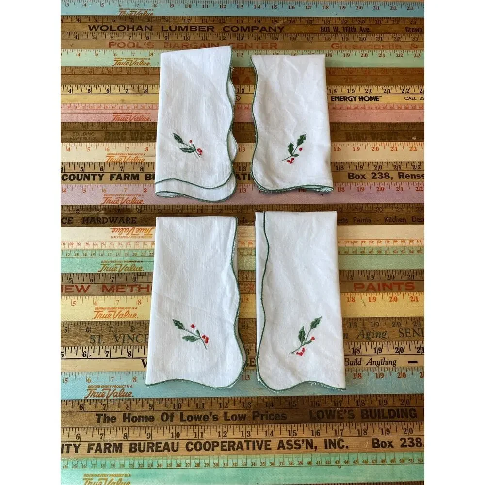 Vintage Christmas Napkins Cloth Set 4 Red Holly Poinsettia Cotton Retro